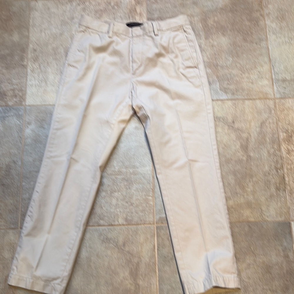 Banana Republic Beige Color Emerson Chinos Classic Straight-Leg - 31W/30L